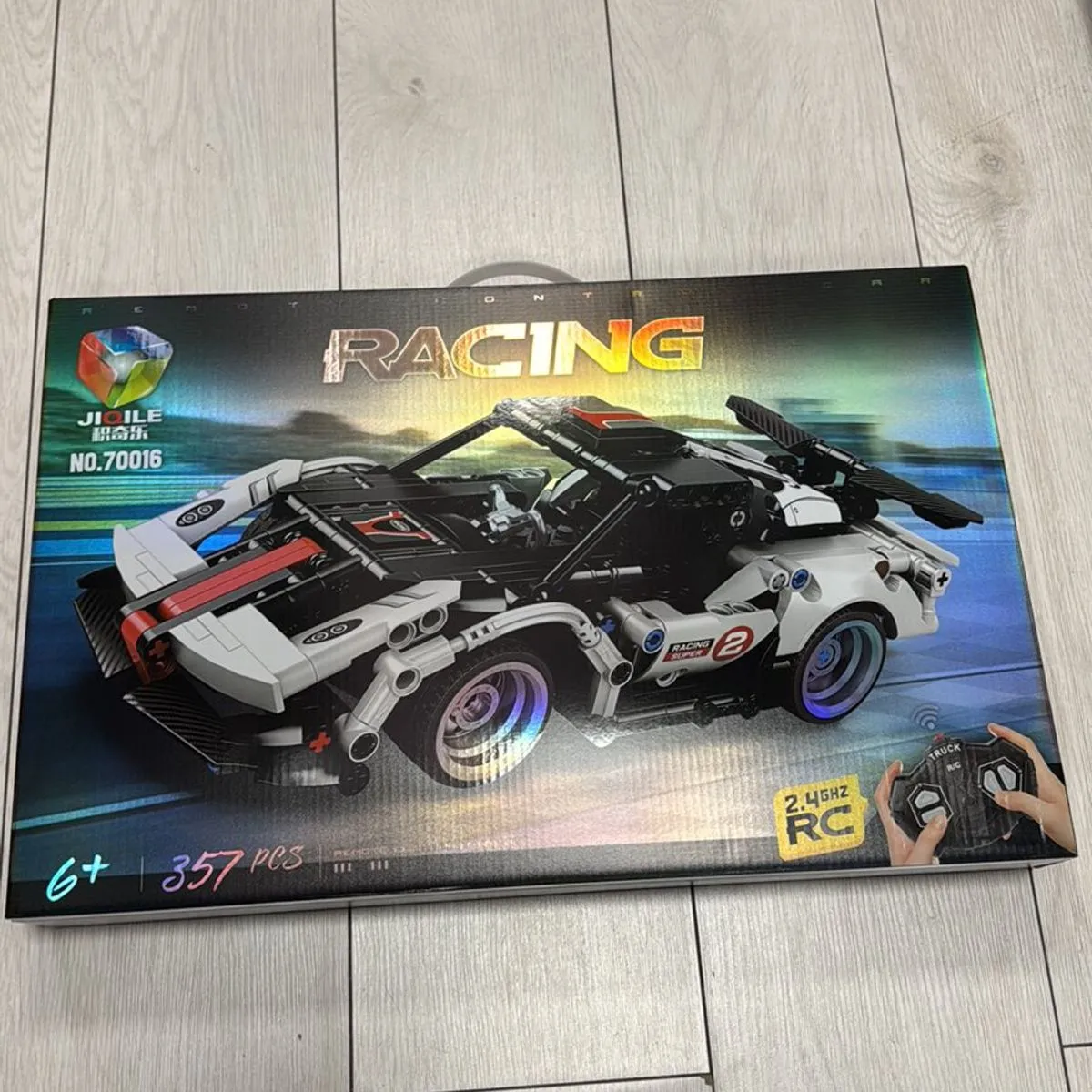 Zestaw klocków RC Samochód Racing 6+ 60357