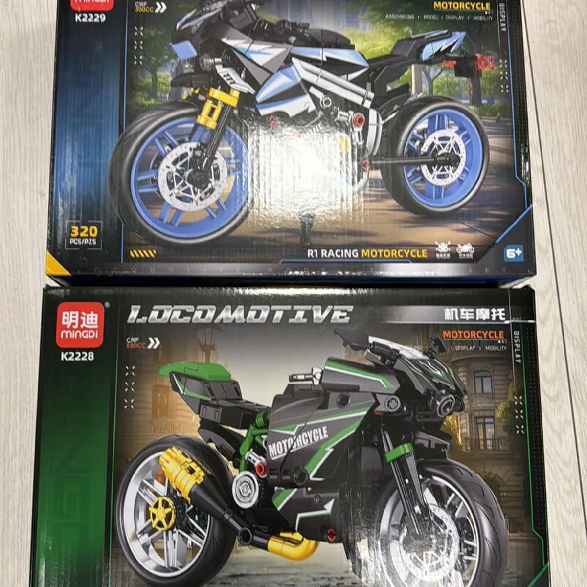 Zestaw klocków Locomotive Racing Motorcycle 2 modele