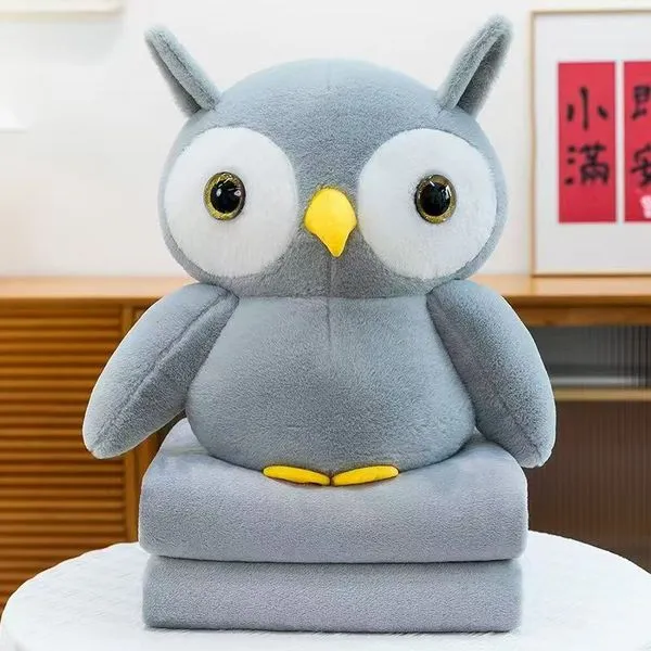 Maskotka sowa szara z kocykiem pluszowym