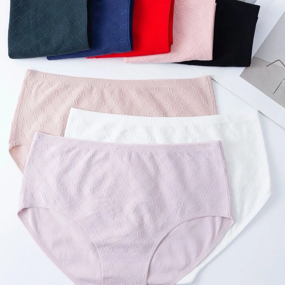 Majtki damskie Finella rozmiar 36 XL-XXL-XXXL