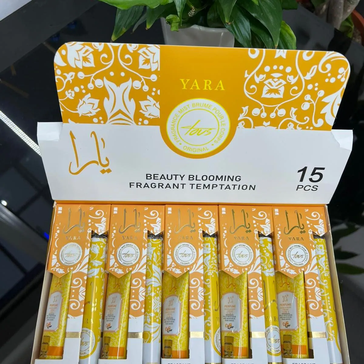 Perfumy Yara Beauty Blooming Fragrant Temptation 15 szt
