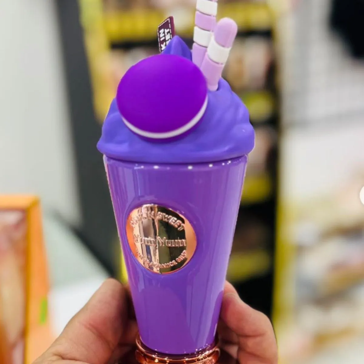 Perfumy 100ml w butelce kształt shake fioletowy