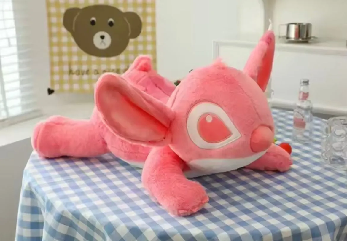 Maskotka Pluszowa Stitch Angel Różowa Leżąca 55cm