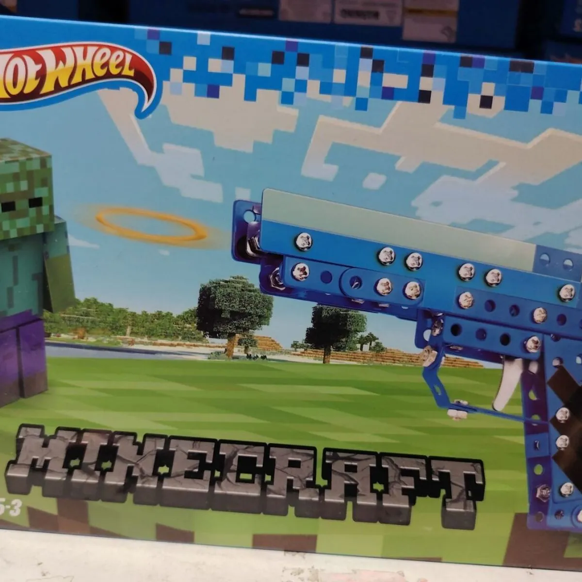 Hot Wheels Minecraft Zestaw pistoletu do składania