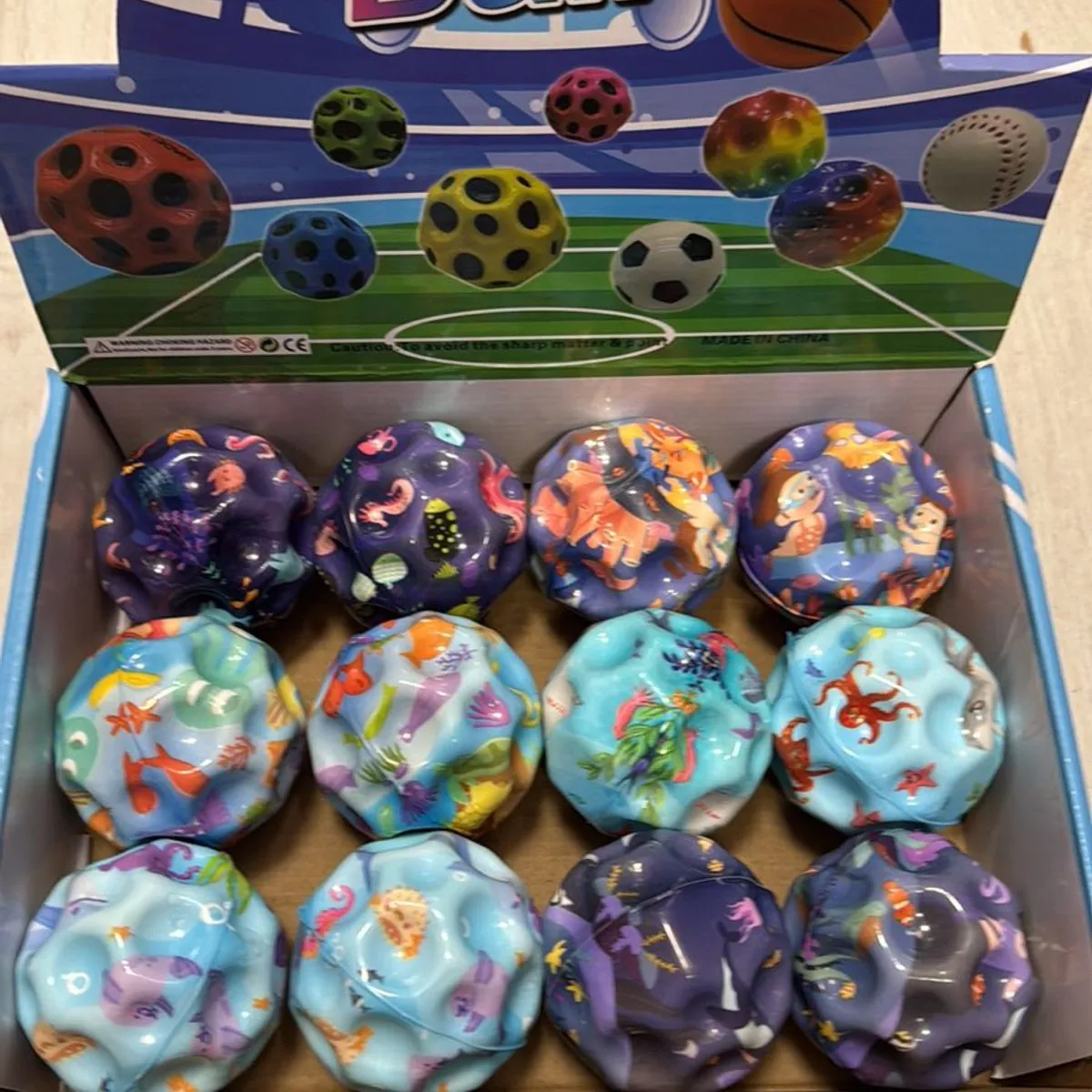 Zestaw 12 Bouncy Balls - kolorowe piłki do skakania