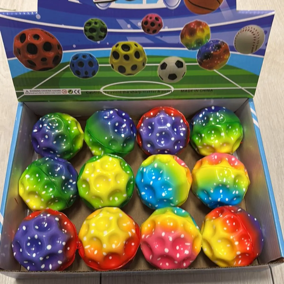Zabawki Bouncy Ball - kolorowe piłki do skakania, 12 szt