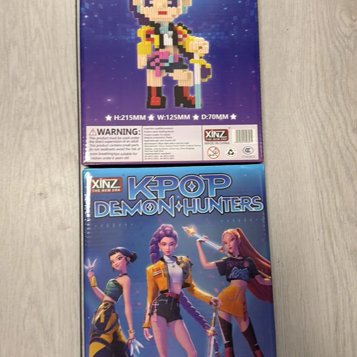 Zestaw klocków Kpop Demon Hunters XRZ POP 16 PCS
