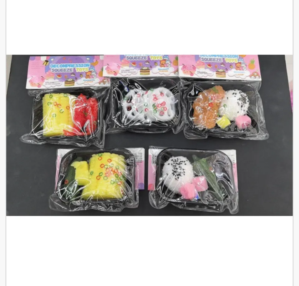 Zabawka Squeeze Toys Gniotek Sushi Onigiri 16 szt.