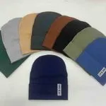 Czapki damskie beanie z napisem IT'S OK, 10 szt