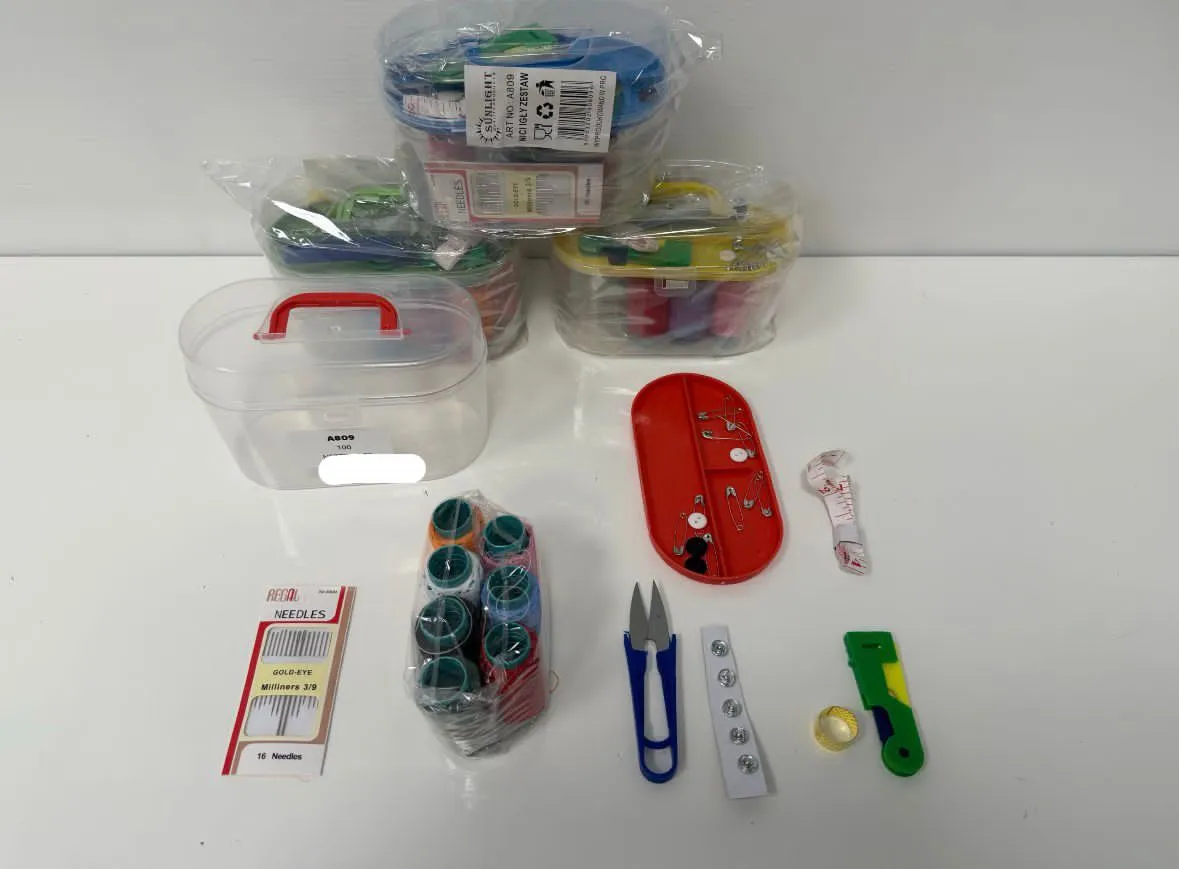 Zestaw do Szycia w Plastikowym Organizatorze