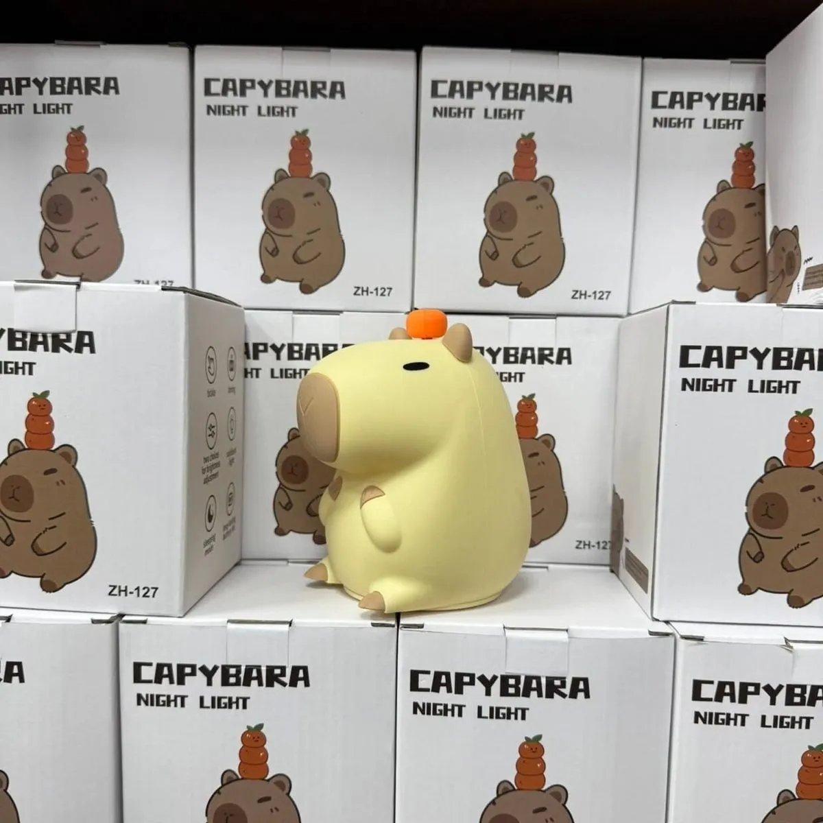 Lampka nocna Kapibara Night Light