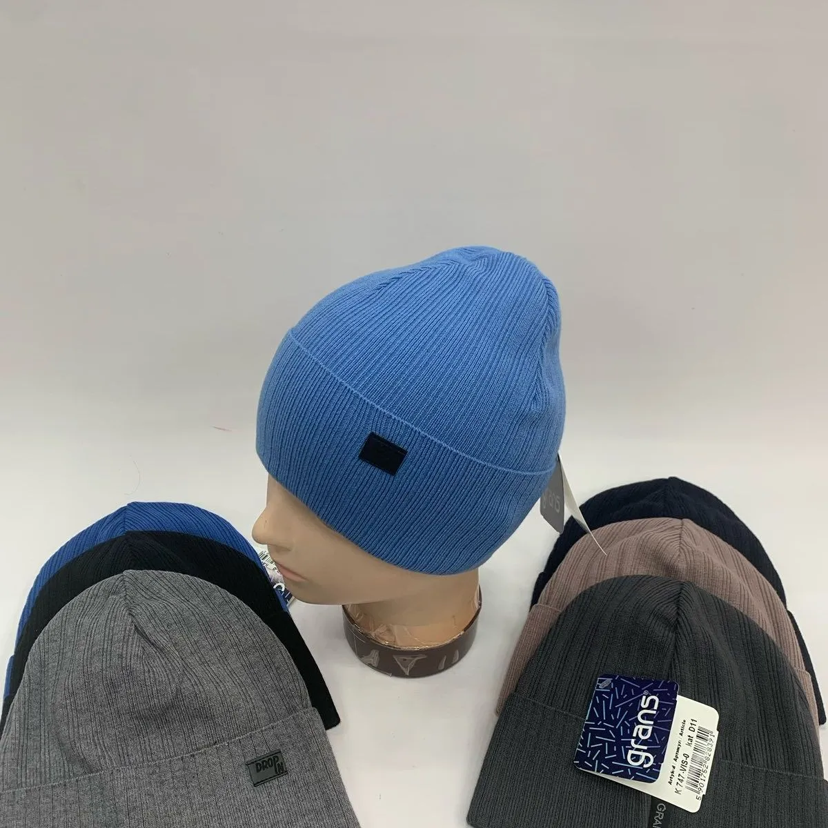 Czapki dziecięce beanie 6-12 lat granatowe/szare/niebieskie