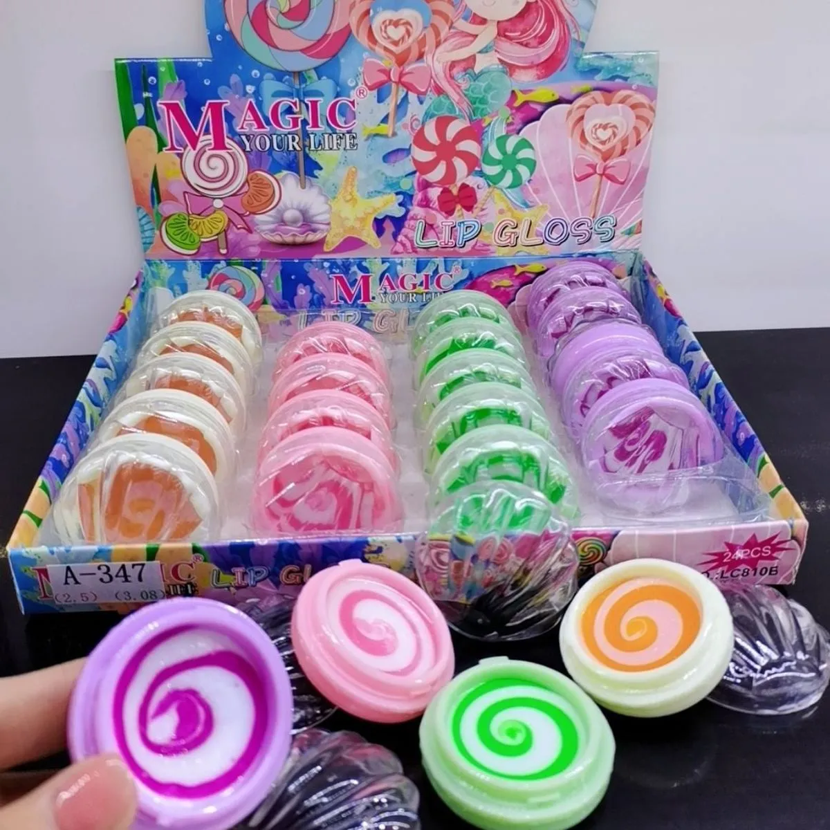 Lipbalm Błyszczyk do Ust Magic Your Life Muszelka 24 szt.