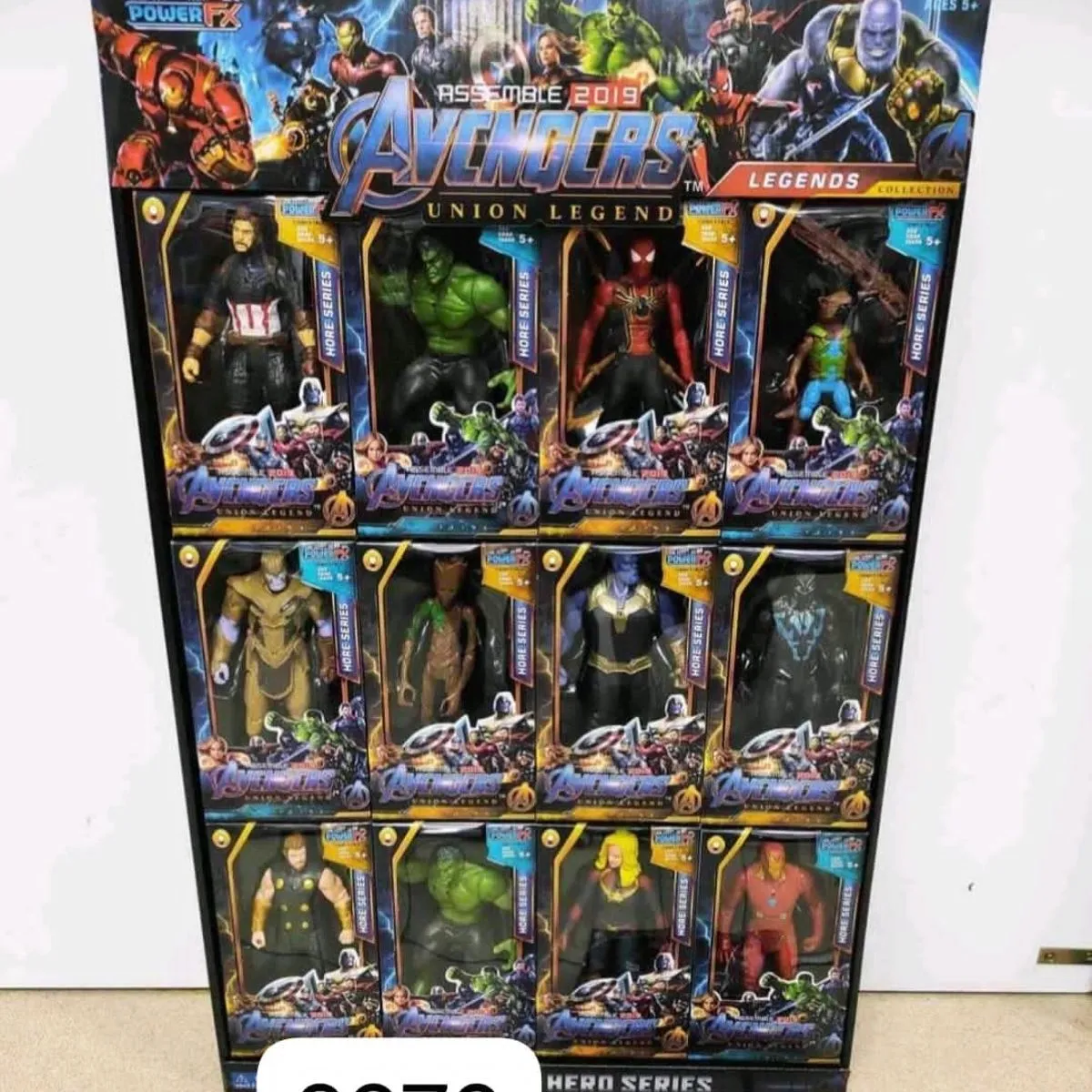Figurki Avengers Hero Series Legends 12 szt
