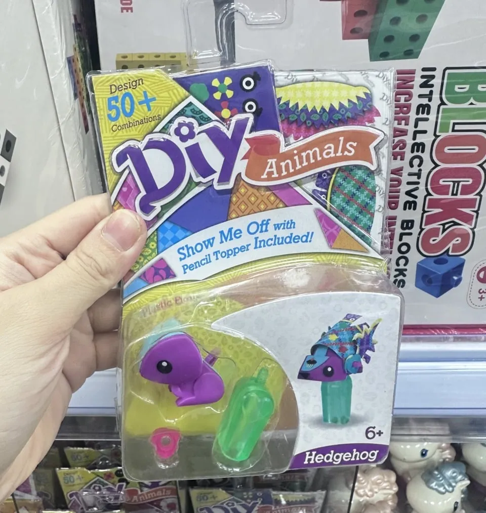 Zabawka DIY Animals - Figurka Jeż + Akcesoria, nakładka na ołówek