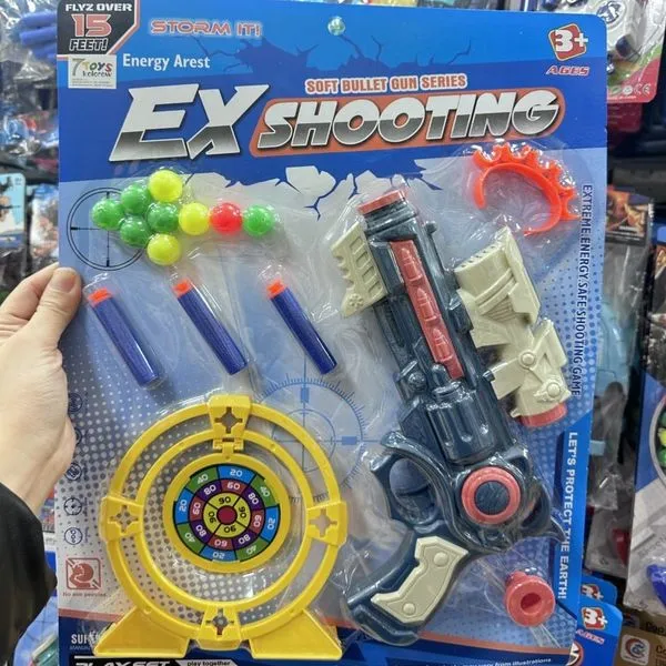 Pistolet EX Shooting Energy Arest na miękkie kule z tarczą, zestaw