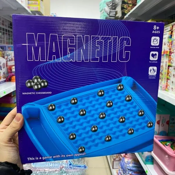 Gra magnetyczna Magnetic Chessboard 20 kul, niebieska plansza 8+