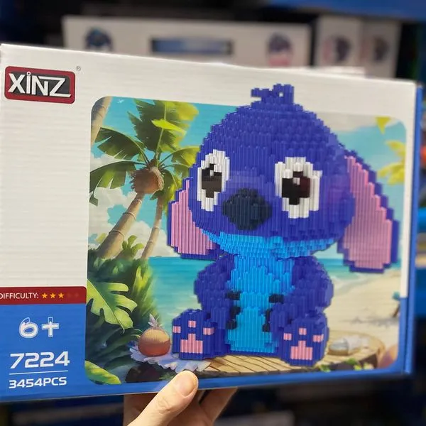 Klocki konstrukcyjne XINZ Stitch 7224, 3454 szt. niebiesko-różowe