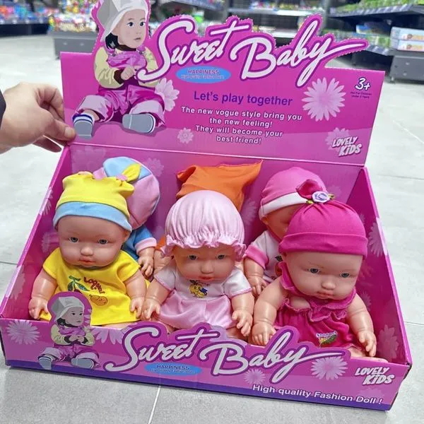 Lalka Sweet Baby zestaw 6 sztuk - kolorowe bobasy w ubrankach