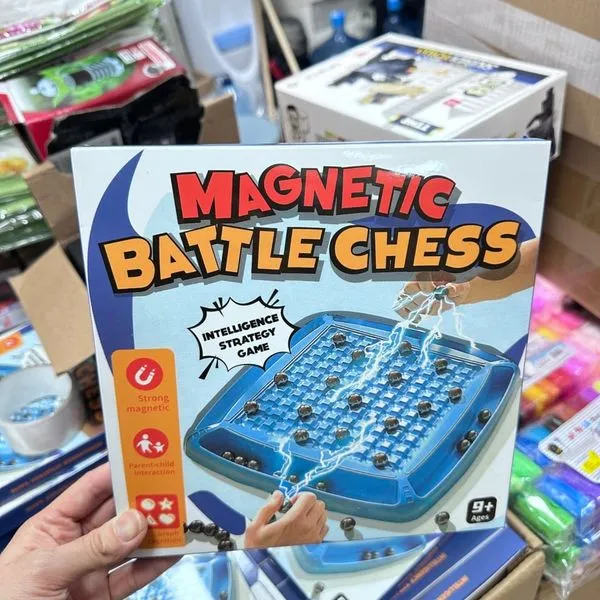 Magnetyczna gra strategiczna Battle Chess PK12877 - plansza z kulkami
