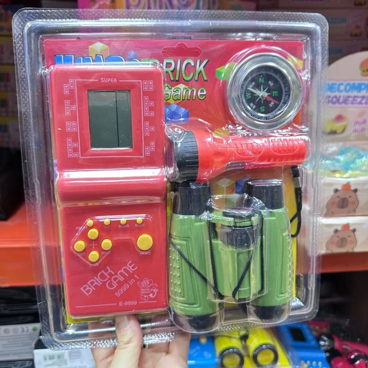 Zestaw Brick Game 9999 in 1 z latarką, lornetką i kompasem