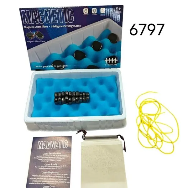 Gra strategiczna magnetyczna Magnetic Chess Piece 20 szt. z gąbką