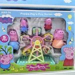 Zestaw zabawek Peppa Pig Happy Family 5 szt z karuzelą