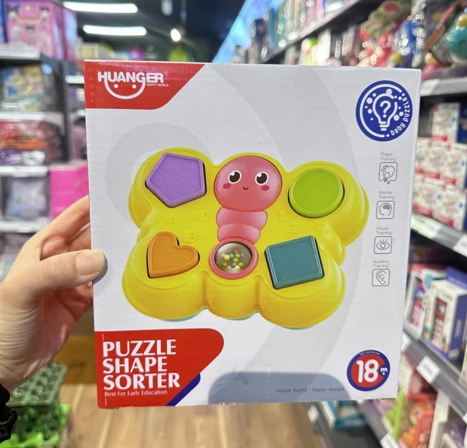 Sorter Kształtów Motyl Huanger PK13523 Edukacyjny z Grzechotką