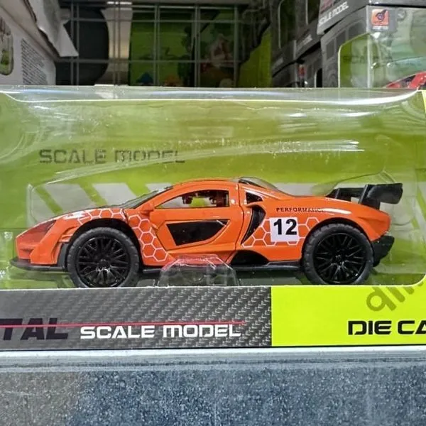 Metalowy model samochodu wyścigowego pomarańczowy Die-Cast AMZ Toys