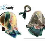 Chusta jedwabna damska M.sunly kwiaty lotosu PK13661