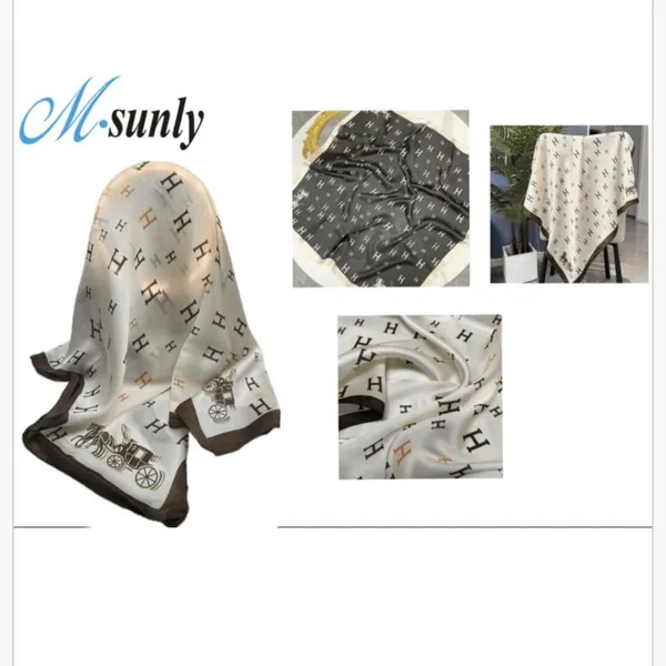 Chusta damska M.sunly monogram H i motyw karety, ecru-brązowa