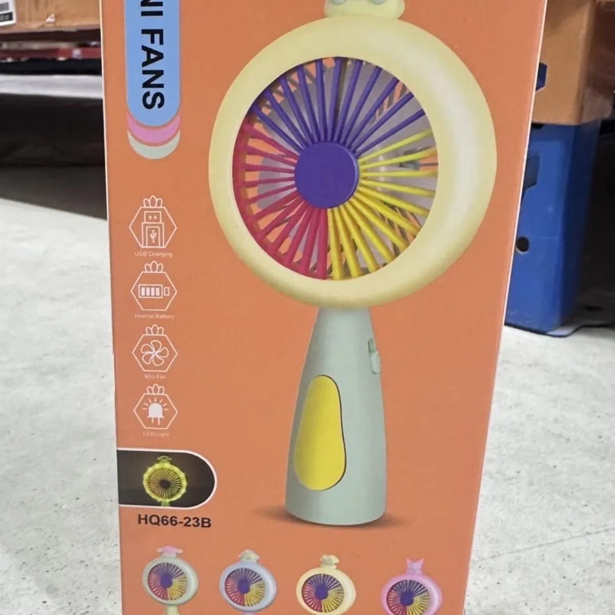 Zabawki Mini Fans Wiatraczek Ręczny LED USB HQ66-23B 12szt