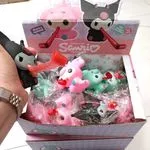 Zabawka Squeeze Me Sanrio Gniotek z Językiem 12 szt.