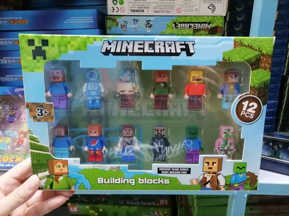 Zestaw 12 figurek Minecraft - klocki postacie w pudełku 3+