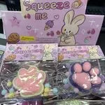 Zabawki Squeeze Me Gniotek Łapka Kota Flokowana 12 szt.