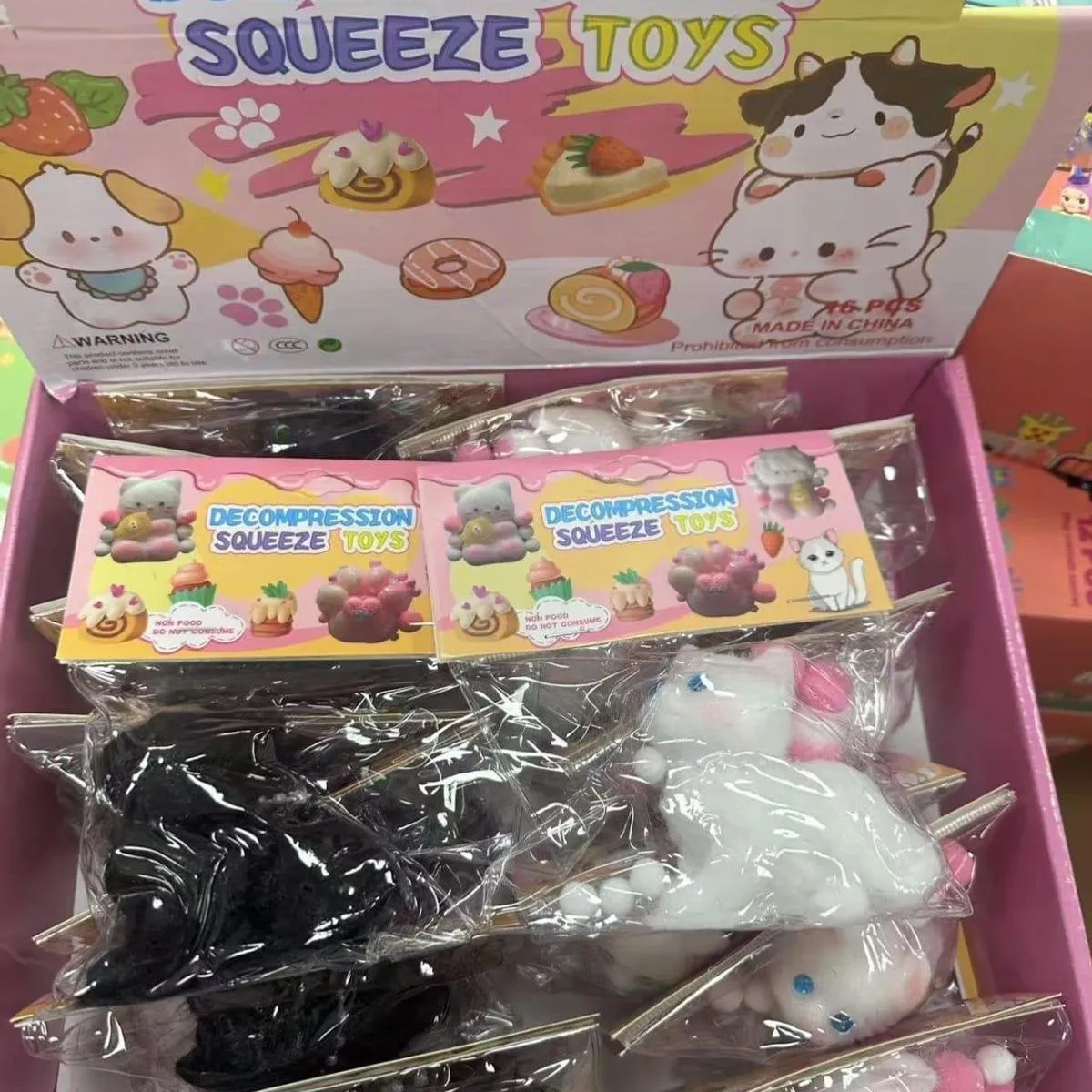 Zabawka Squeeze Toys Kotki Gniotki Antystresowe 16 szt.