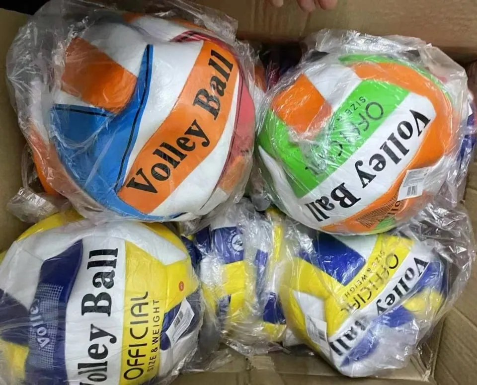 Piłka Volleyball kolorowa mix wzorów Official Size 6 szt.