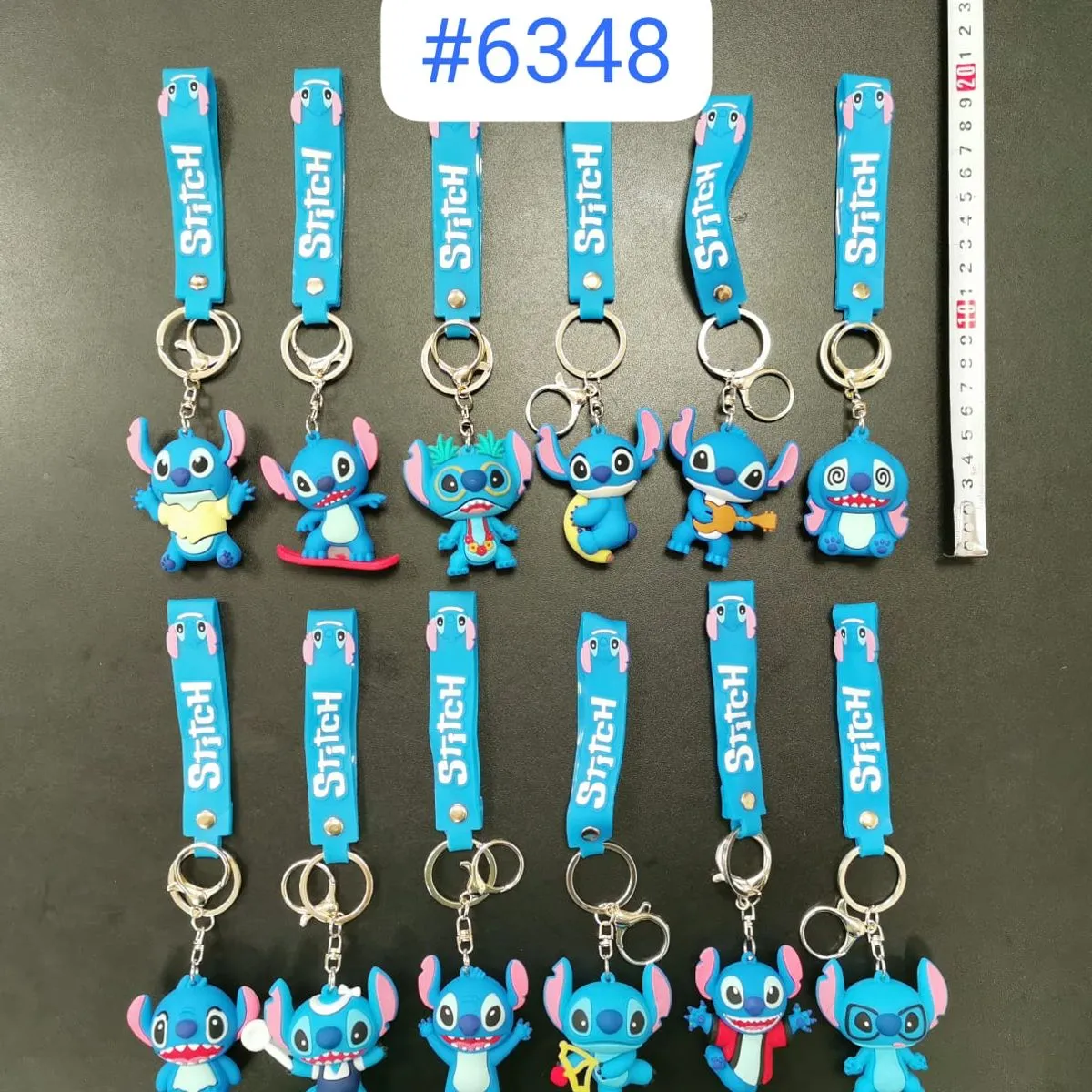 Brelok do Kluczy Stitch Silikonowy z Paskiem - Mix Wzorów