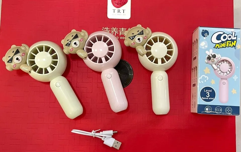 Mini wentylator USB z misiem, 3 prędkości, różowy/beżowy