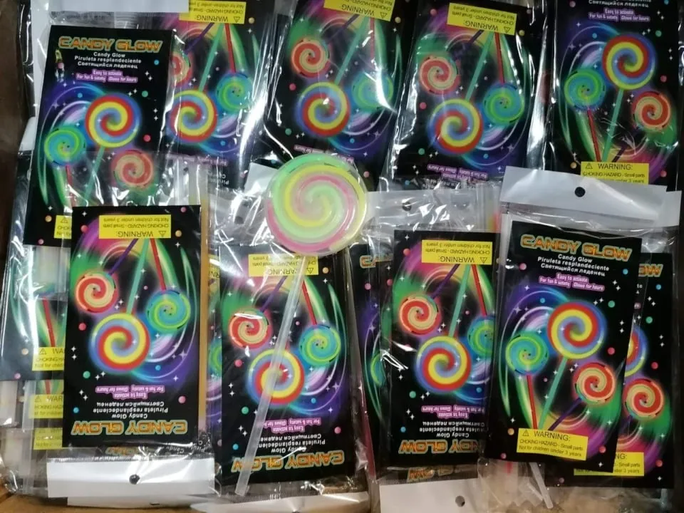 Zabawka Candy Glow Świecąca Lizak Fluorescencyjny 24 szt.