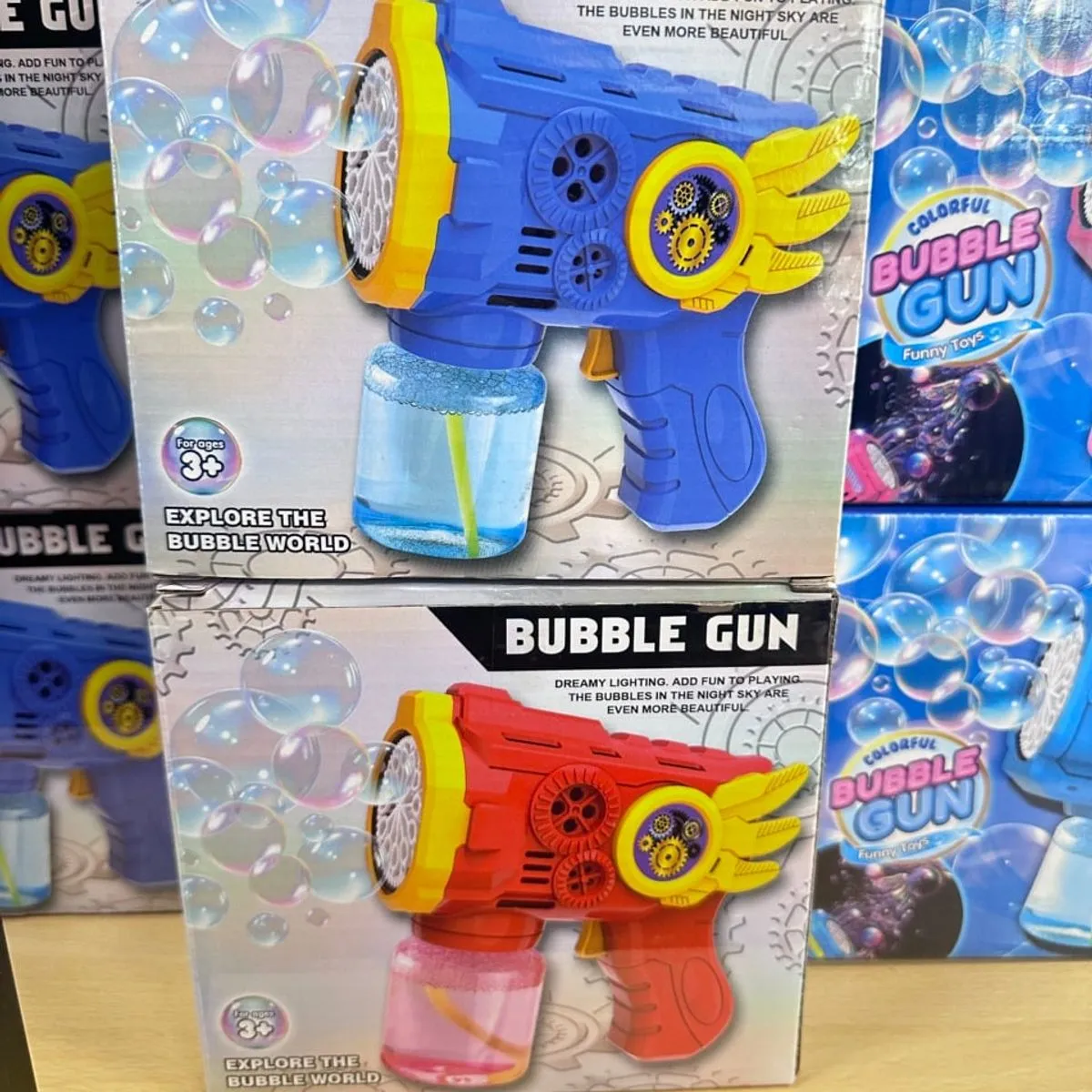 Pistolety Bubble Gun z podświetleniem LED Mix kolorów 6 szt.
