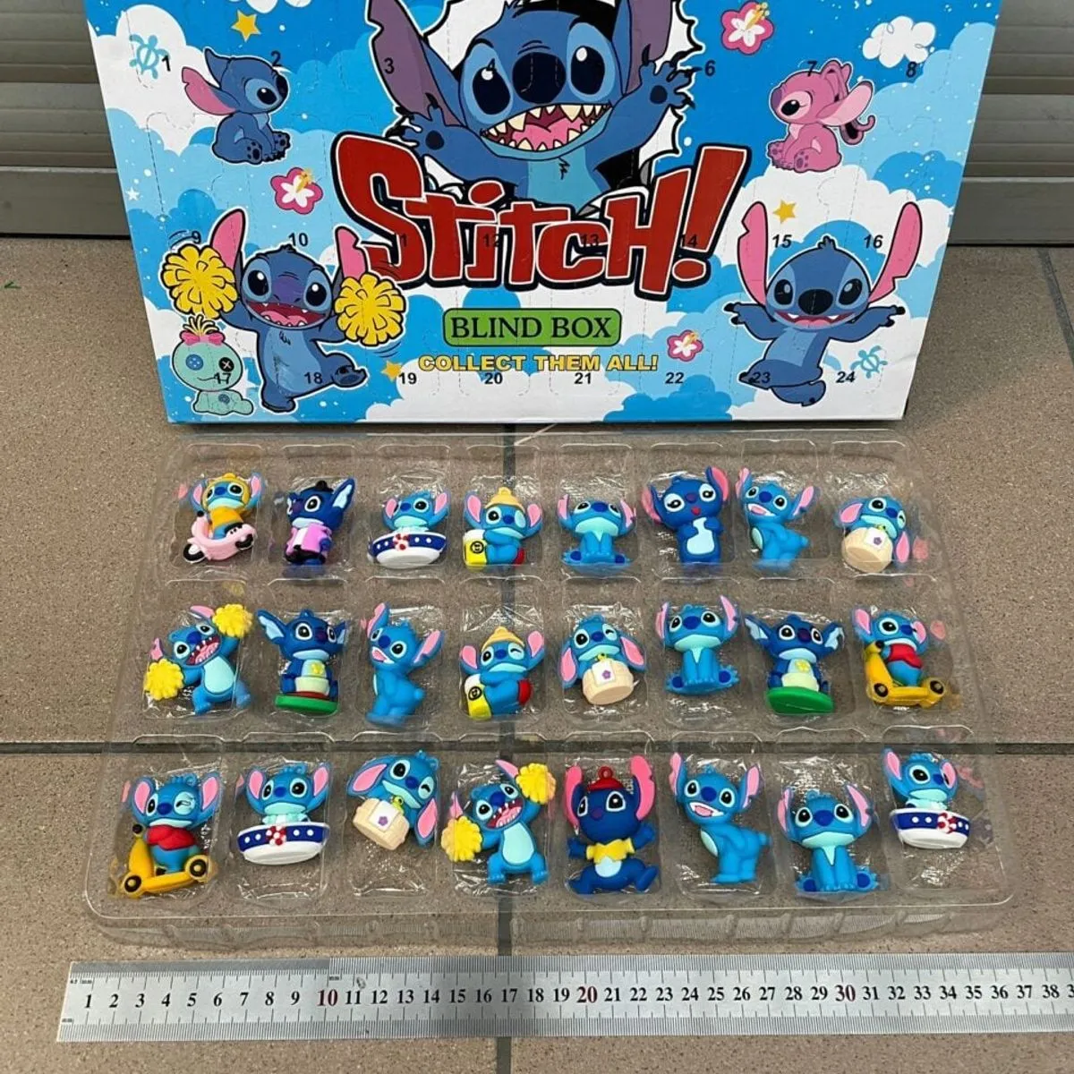 Zabawka Stitch Blind Box Surprise - Zestaw 24 szt Figurek