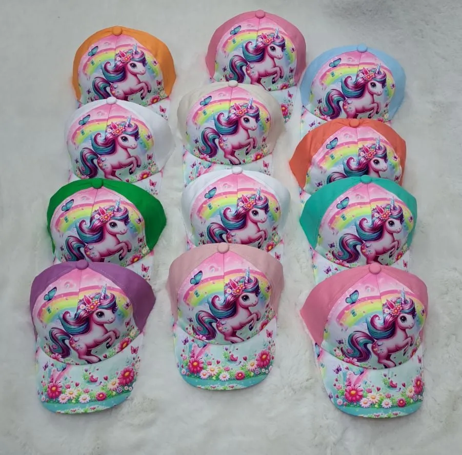 Czapka z daszkiem dla dzieci 50-52cm Jednorożec mix kolorów