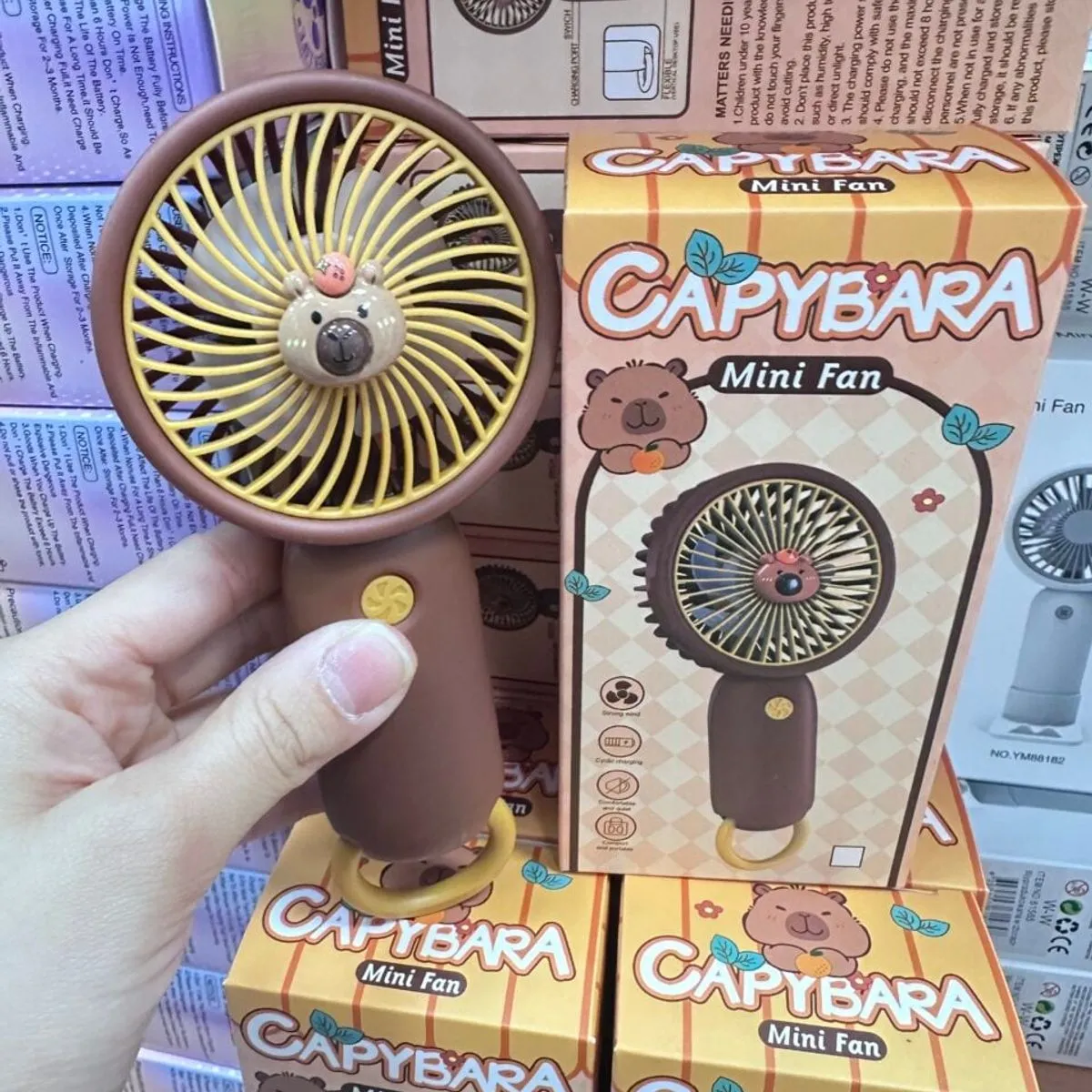Zabawka Mini Fan Kapibara - Przenośny Wentylator USB