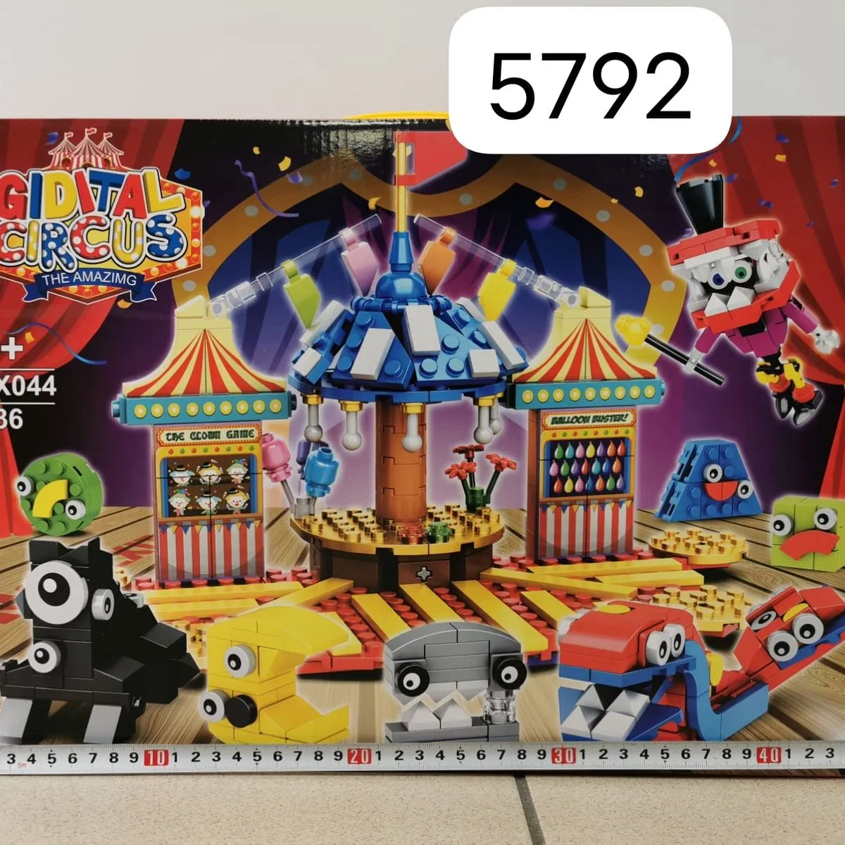 Klocki The Amazing Digital Circus JX644 346 elementów 6+
