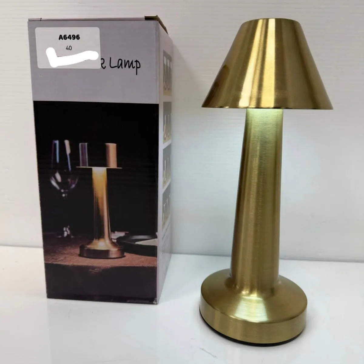 Lampka nocna stożkowa złota A546