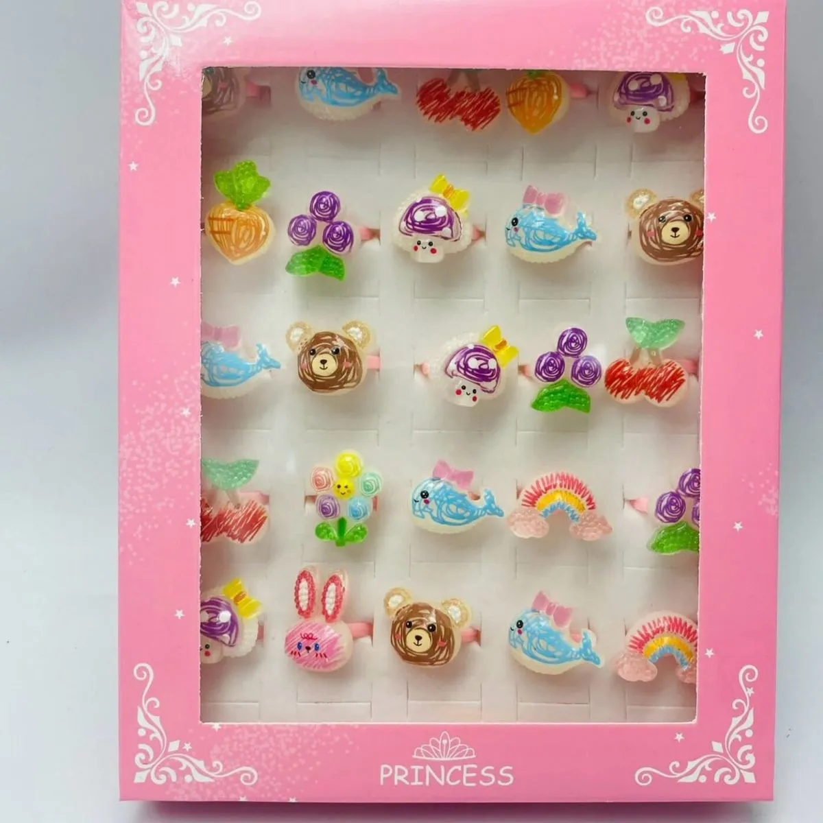 Pudełko z biżuterią dla dzieci Princess - 24 plastikowe pierścionki