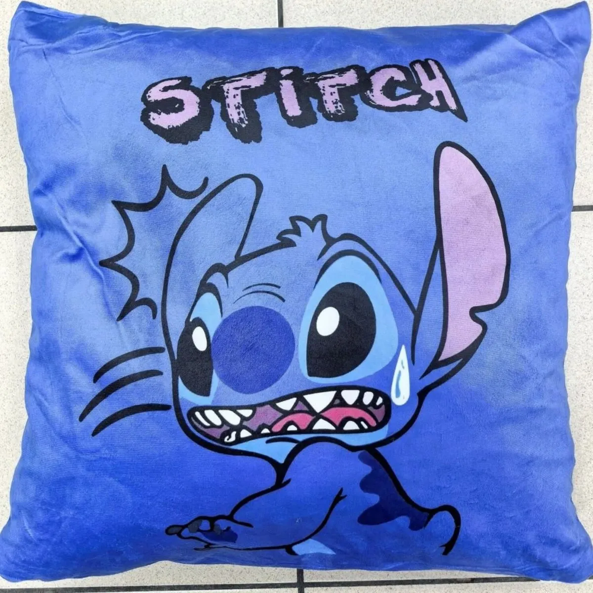 Poduszka Stitch niebieska z pluszu