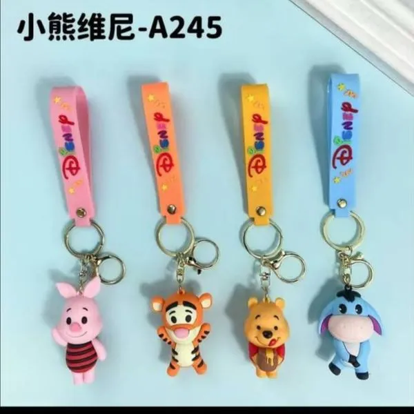 Breloki Zabawkowe Disney A245 Piglet Tygrys Kubuś Eeyore