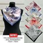 Chusty Kwiatowe 70% Wiskoza 30% Jedwab Mix Kolorów 70x70cm